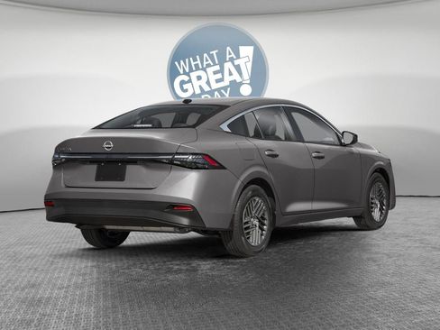 New 2026 Nissan Sentra SL FWD image 3