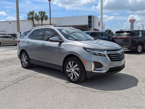 Used 2024 Chevrolet Equinox Premier w/ LPO, Cargo Package FWD image 2