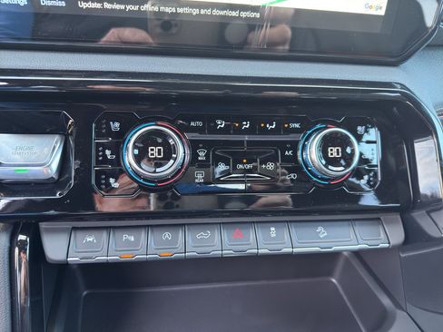 New 2026 GMC Sierra 1500 AT4 w/ AT4 Preferred Package image 13