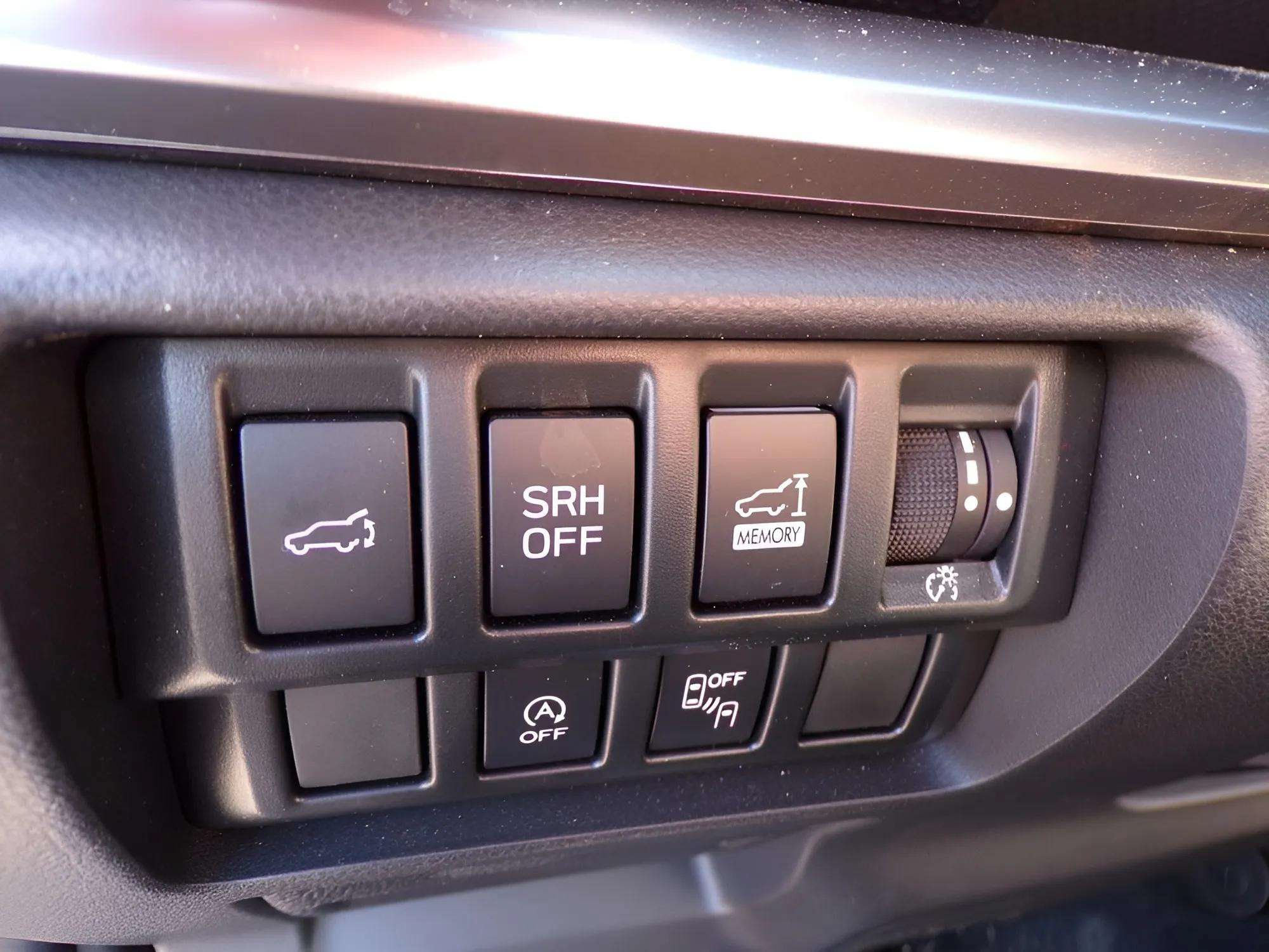 Certified 2024 Subaru Forester Premium AWD/4WD image 22