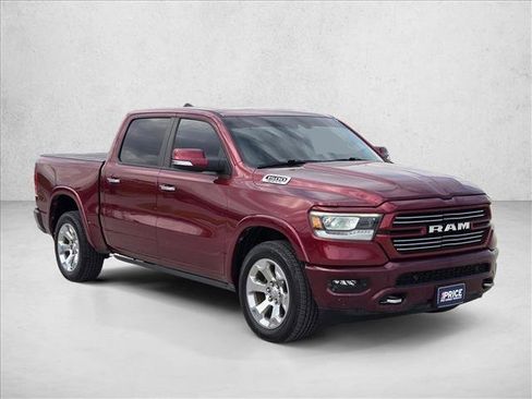 Used 2022 RAM 1500 Laramie w/ Laramie Southwest Edition AWD/4WD image 3