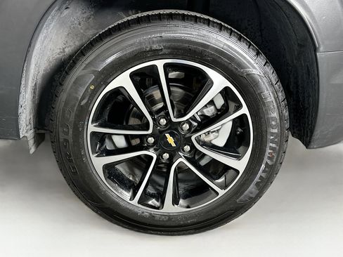 Used 2025 Chevrolet TrailBlazer LT image 11
