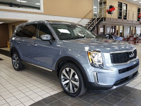 Used 2022 Kia Telluride EX w/ EX Premium Package image 20