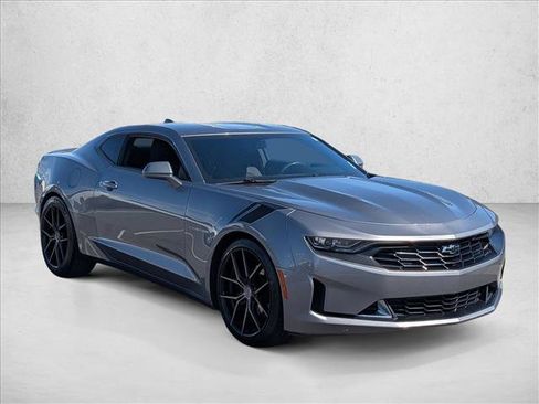 Used 2019 Chevrolet Camaro LT w/ RS Package image 3