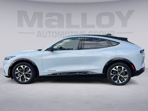 Used 2021 Ford Mustang Mach-E Premium image 5