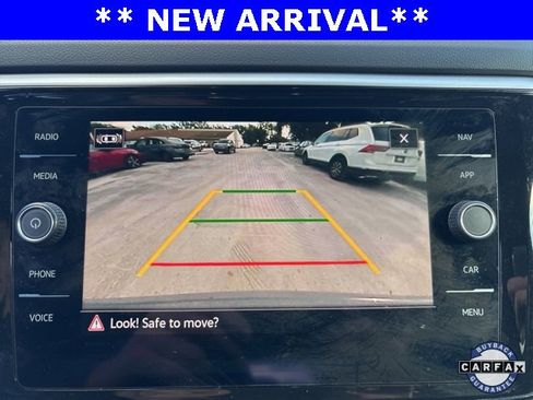 Used 2022 Volkswagen Atlas Cross Sport SEL R-Line image 12