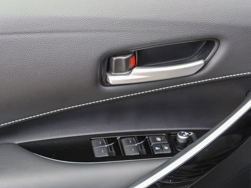 Used 2021 Toyota Corolla XSE w/ Blackout Package (TMS) FWD image 22