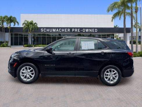 Used 2024 Chevrolet Equinox LS FWD image 4