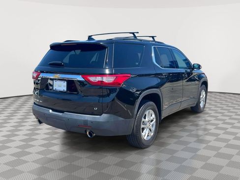 Used 2020 Chevrolet Traverse LT w/ Driver Confidence II Package AWD/4WD image 5