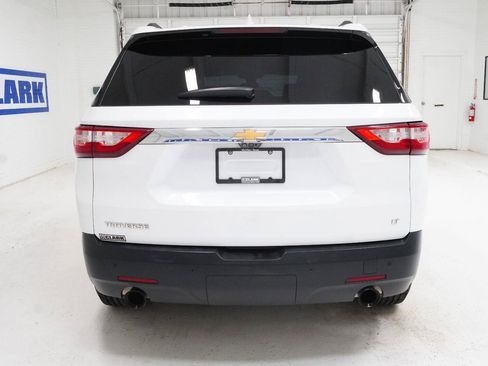 Used 2020 Chevrolet Traverse LT w/ LT Premium Package FWD image 37