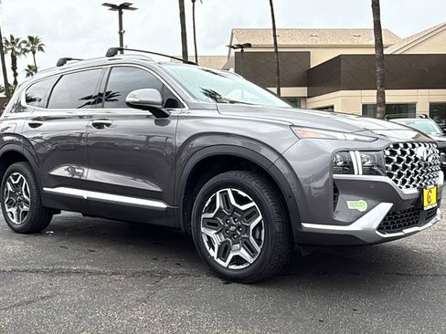 Used 2022 Hyundai Santa Fe Limited image 1