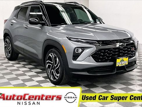 Used 2025 Chevrolet TrailBlazer RS w/ Convenience Package image 1