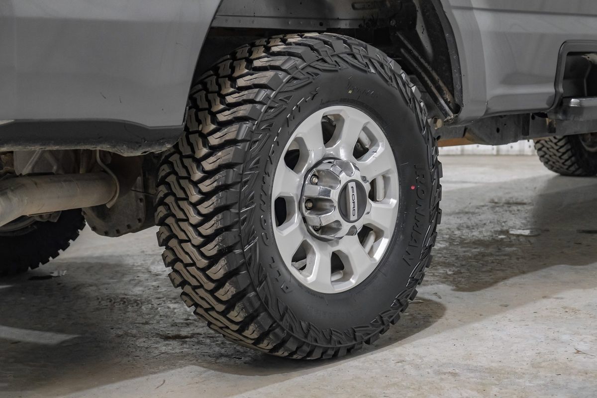 Used 2023 Ford F350 XLT w/ 360-Degree Camera Package AWD/4WD image 56