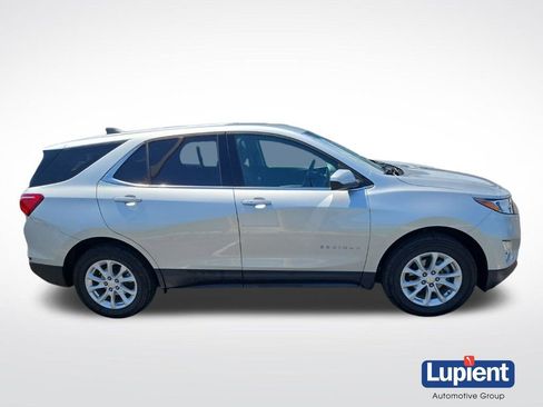 Used 2020 Chevrolet Equinox LT AWD/4WD image 2