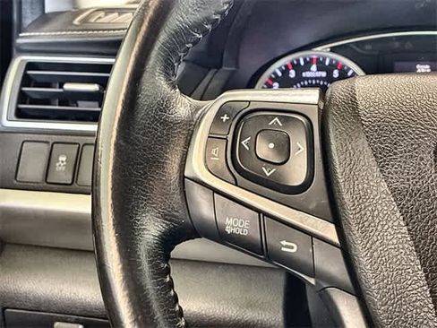 Used 2016 Toyota Camry SE image 24