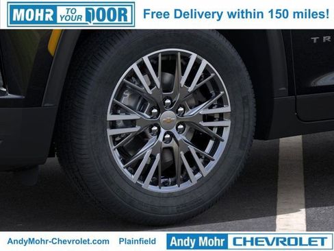 New 2026 Chevrolet Traverse LT w/ LPO, Floor Liner Package image 9