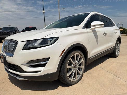 Used 2019 Lincoln MKC Reserve w/ MKC Climate Package FWD image 6