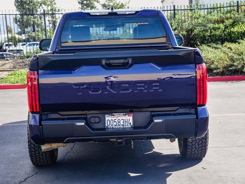 Used 2022 Toyota Tundra SR5 w/ SR5 Premium Package image 6