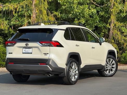 Used 2021 Toyota RAV4 Limited AWD/4WD image 35