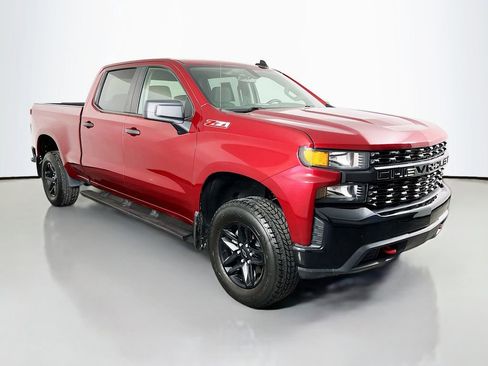 Used 2022 Chevrolet Silverado 1500 Custom Trail Boss w/ LPO, Dark Essentials Package AWD/4WD image 4
