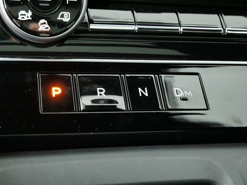 New 2025 Nissan Armada Platinum image 31