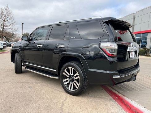 Used 2015 Toyota 4Runner Limited image 8