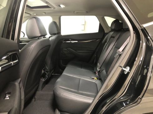 New 2025 Kia Seltos EX w/ EX Sunroof Package image 16