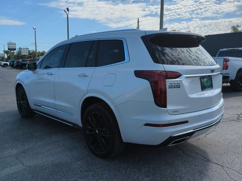 Used 2024 Cadillac XT6 Luxury AWD/4WD image 6
