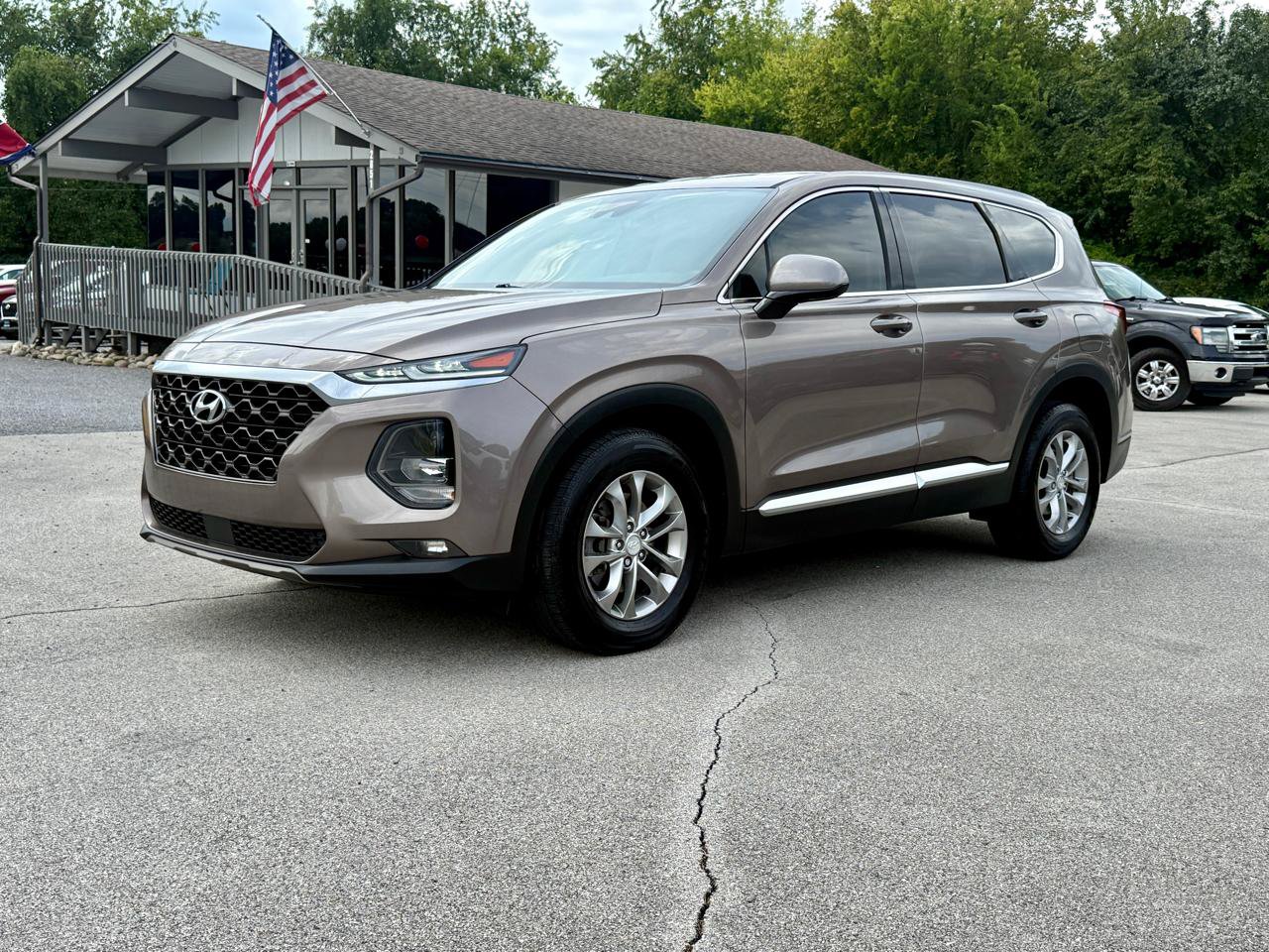 Used 2020 Hyundai Santa Fe SEL w/ Cargo Package FWD image 7