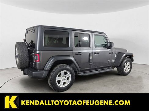 Used 2018 Jeep Wrangler Unlimited Sport S image 5