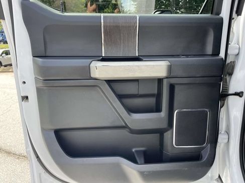 Certified 2020 Ford F250 Lariat w/ Lariat Value Package AWD/4WD image 16