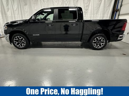 Used 2025 RAM 1500 Laramie AWD/4WD image 4