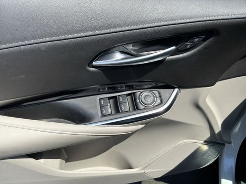 Used 2019 Cadillac XT4 Luxury FWD image 15