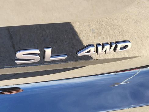 New 2026 Nissan Pathfinder SL image 12