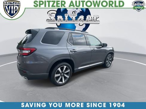 Used 2023 Honda Pilot Touring image 9