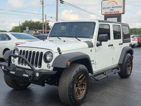 Used 2018 Jeep Wrangler Unlimited Sport S AWD/4WD image 2