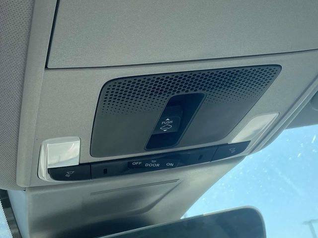 Used 2025 Acura Integra FWD image 28