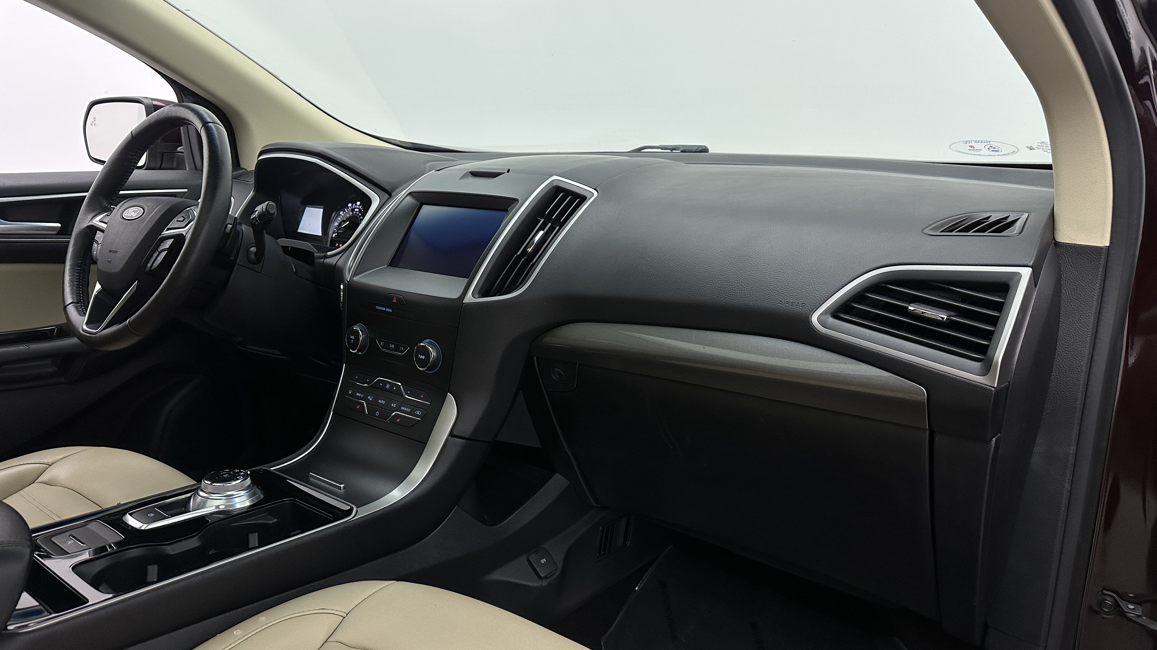 Used 2019 Ford Edge SEL w/ Equipment Group 201A AWD/4WD image 40