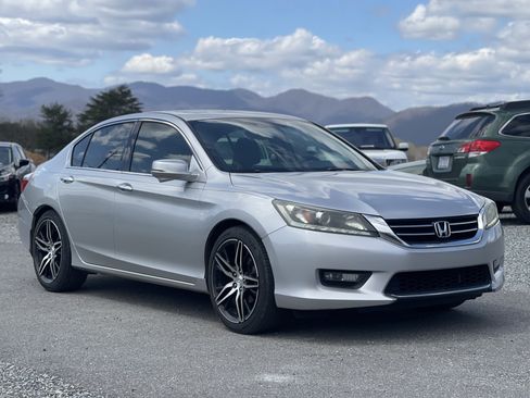 Used 2015 Honda Accord EX-L image 1