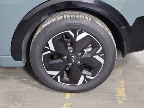 Used 2023 Kia Niro Wind FWD image 44