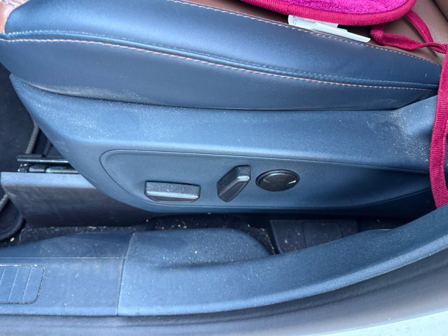 Used 2024 Ford Maverick Lariat FWD image 11
