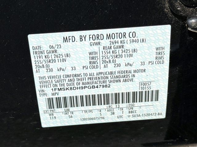 Used 2023 Ford Explorer XLT w/ Equipment Group 202A AWD/4WD image 42