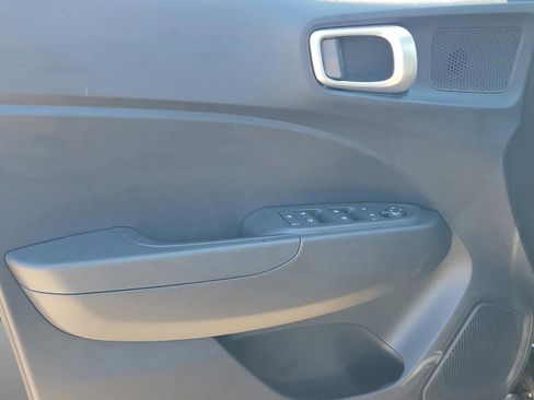 New 2026 Hyundai Venue SEL image 16