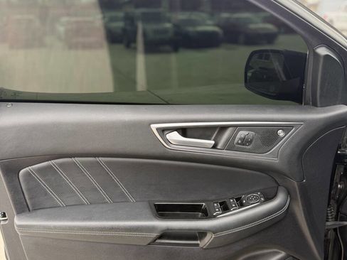 Used 2019 Ford Edge ST w/ Equipment Group 401A image 20