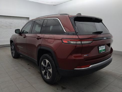 Used 2022 Jeep Grand Cherokee Limited 4xe w/ Luxury Tech Group II AWD/4WD image 3