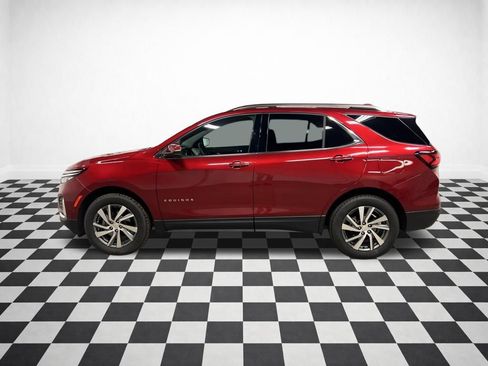 Used 2024 Chevrolet Equinox Premier image 6
