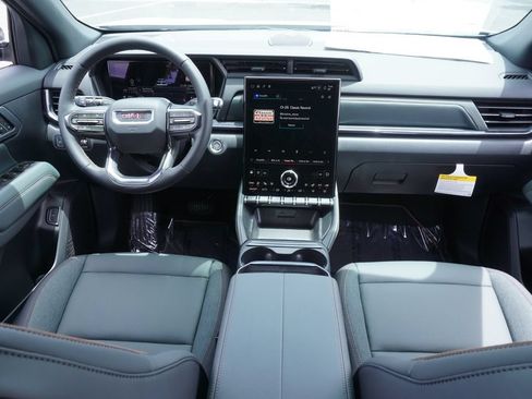 New 2026 GMC Terrain AT4 w/ Convenience Package III AWD/4WD image 11