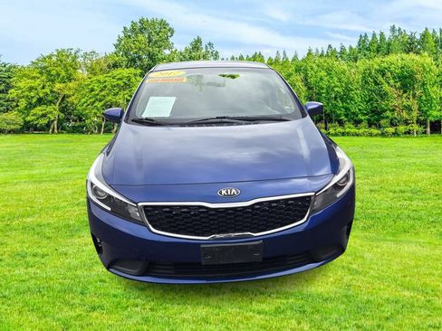 Used 2017 Kia Forte LX FWD image 3