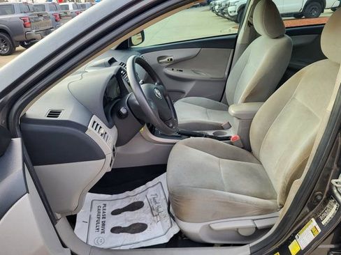 Used 2013 Toyota Corolla L image 10