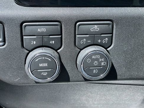 Used 2026 Chevrolet Silverado 1500 RST w/ Convenience Package II AWD/4WD image 10